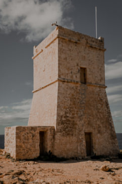 Ghajn Tuffieha - wieża, tower