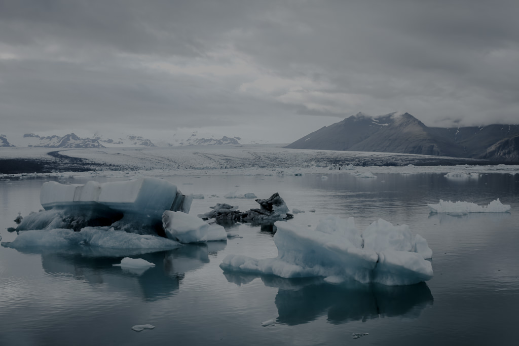 Islandia - jezioro lodowcowe vatnajökull